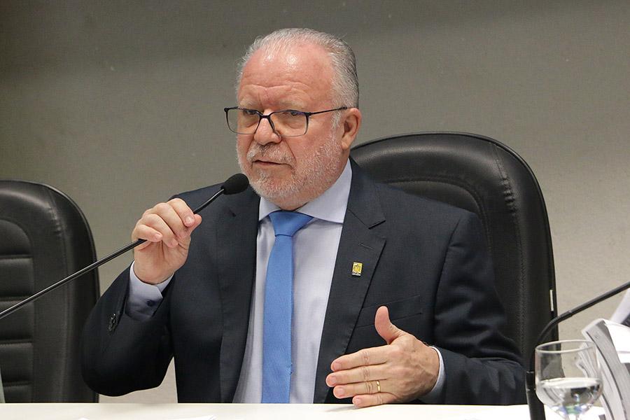 Em entrevista, Reitor da UFSC esclarece situação orçamentária da instituição