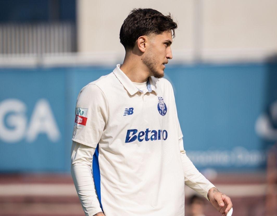 Adquirido em definitivo, Felipe Silva ultrapassa os 50 jogos pelo Porto em sequência invicta