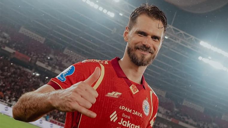 Após estreia como titular, Paulo Ricardo conquista   terceira vitória em quatro jogos na Indonésia