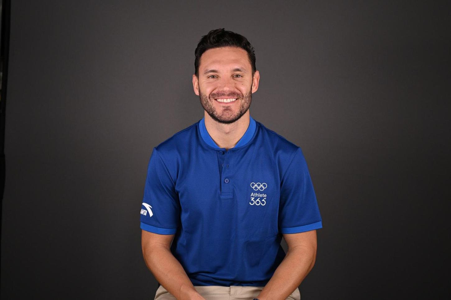 Carateca Douglas Brose é um dos 31 atletas do mundo convidados pelo COI para ser Athlete Role Model em Dakar 2026.