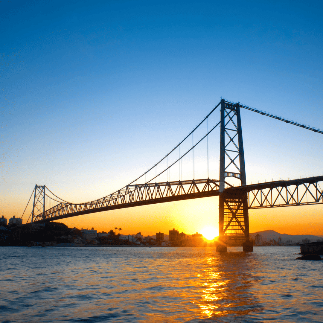 Inteligência Artificial no ensino de graduação: uma questão pedagógica, ética e curricular 