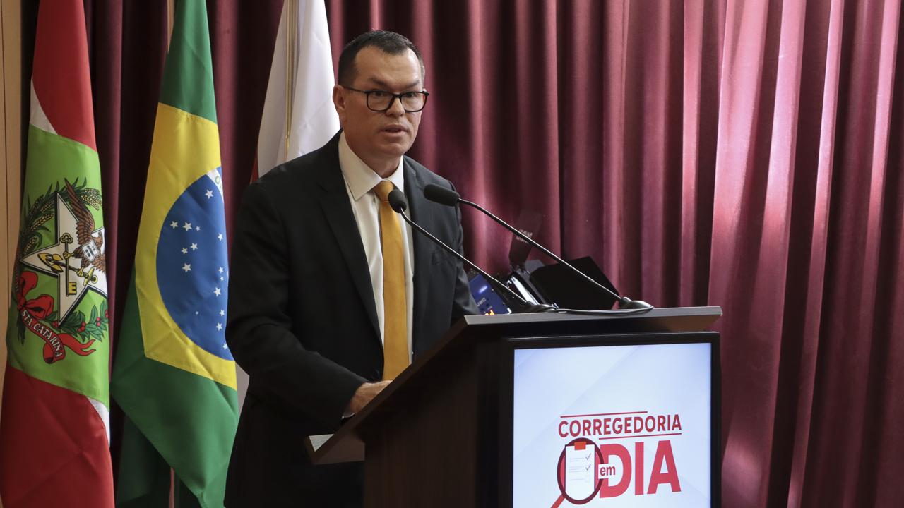 Ética, respeito e diversidade religiosa são temas em palestra no TCE/SC