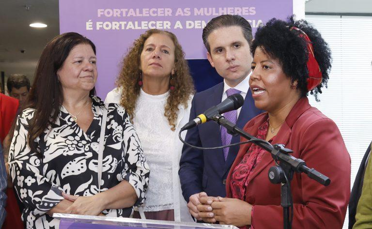 Lei cria o programa Antes que Aconteça de prevenção à violência contra a mulher