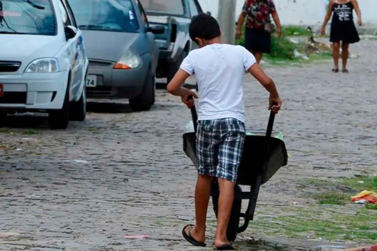 Em 2025, 4.318 crianças e adolescentes foram afastados do trabalho infantil em todo Brasil