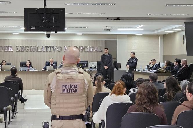  Dupla é condenada a 61 anos por morte de homem em situação de rua em Curitibanos