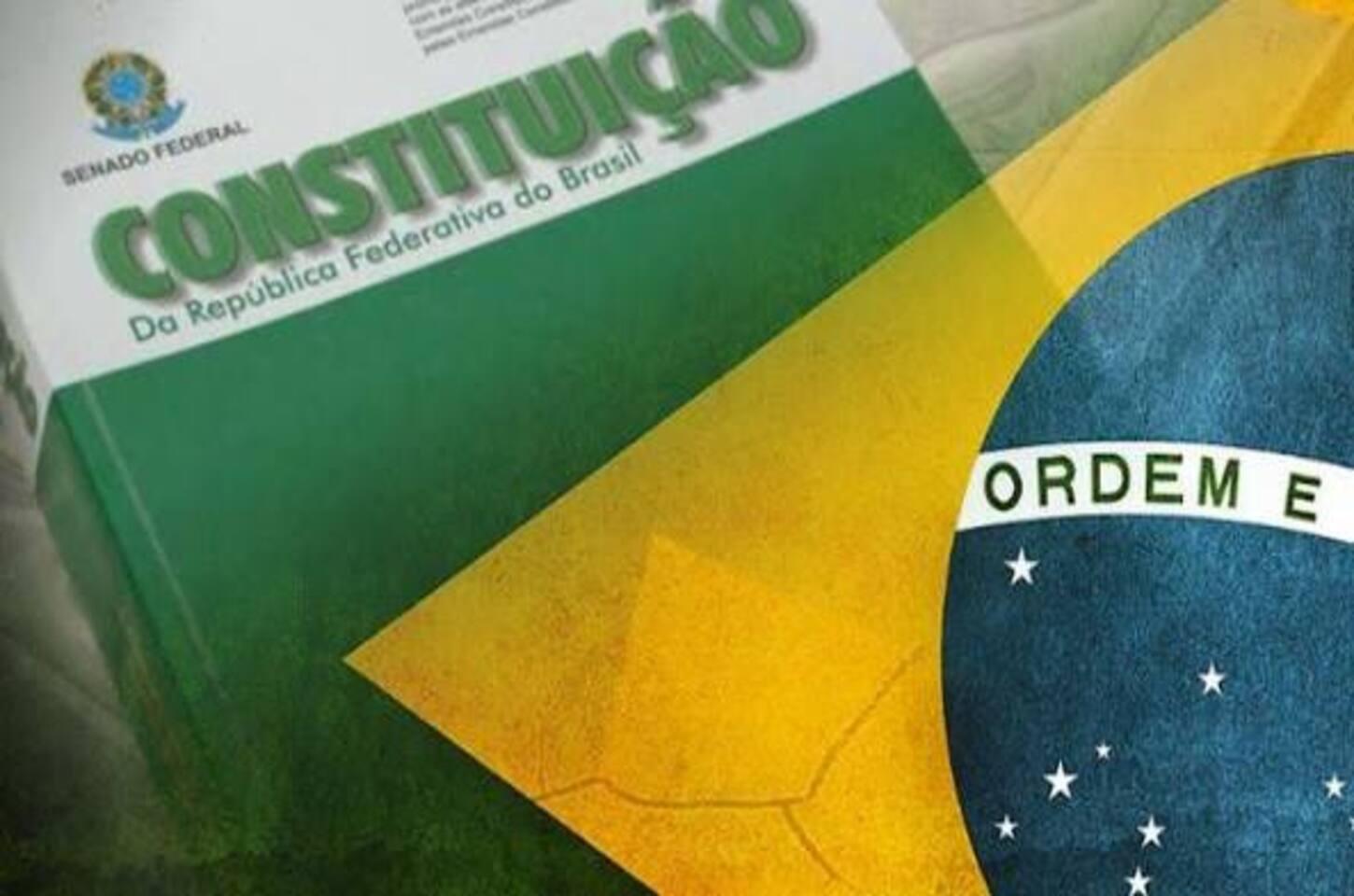 A Constituição e o direito de falar em Deus nos espaços públicos