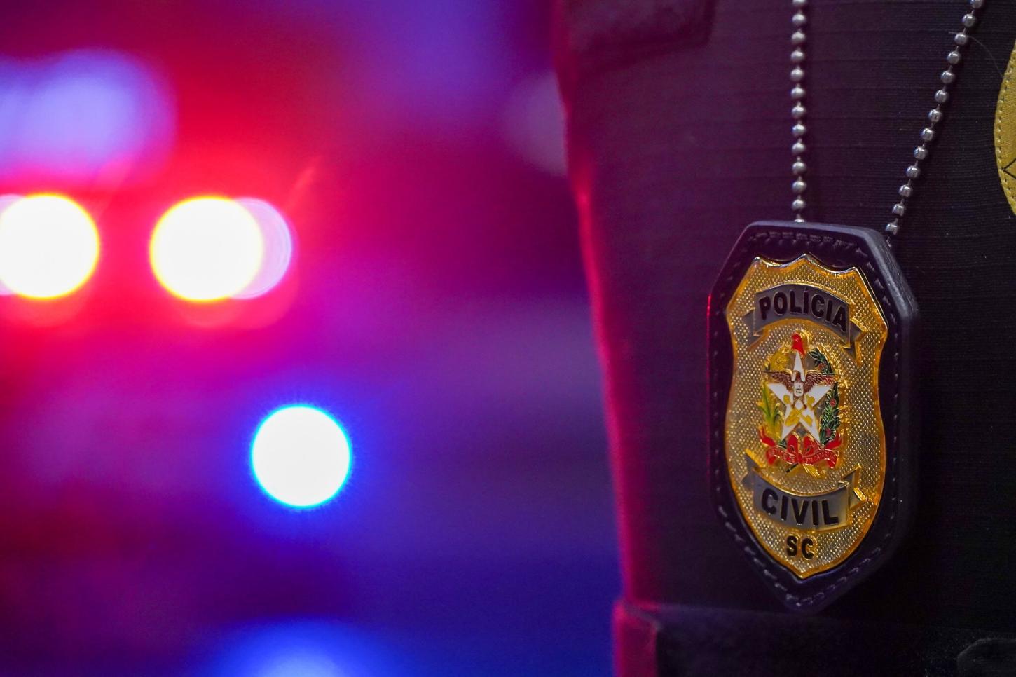 Polícia Civil de Santa Catarina realiza sequestro de imóveis e veículo avaliados em R$5 milhões