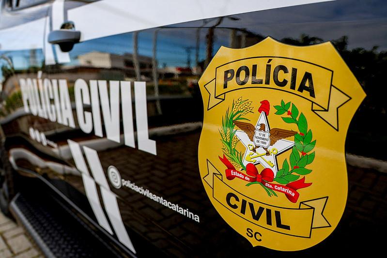 Polícia Civil e Polícia Militar libertam vítima de cárcere privado e prendem suspeito no Oeste de Santa Catarina