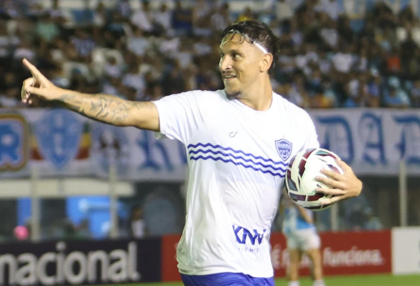 Com título estadual, artilharia e permanência na Série C, Warley valoriza 2026 pelo Barra: “Ano muito positivo”