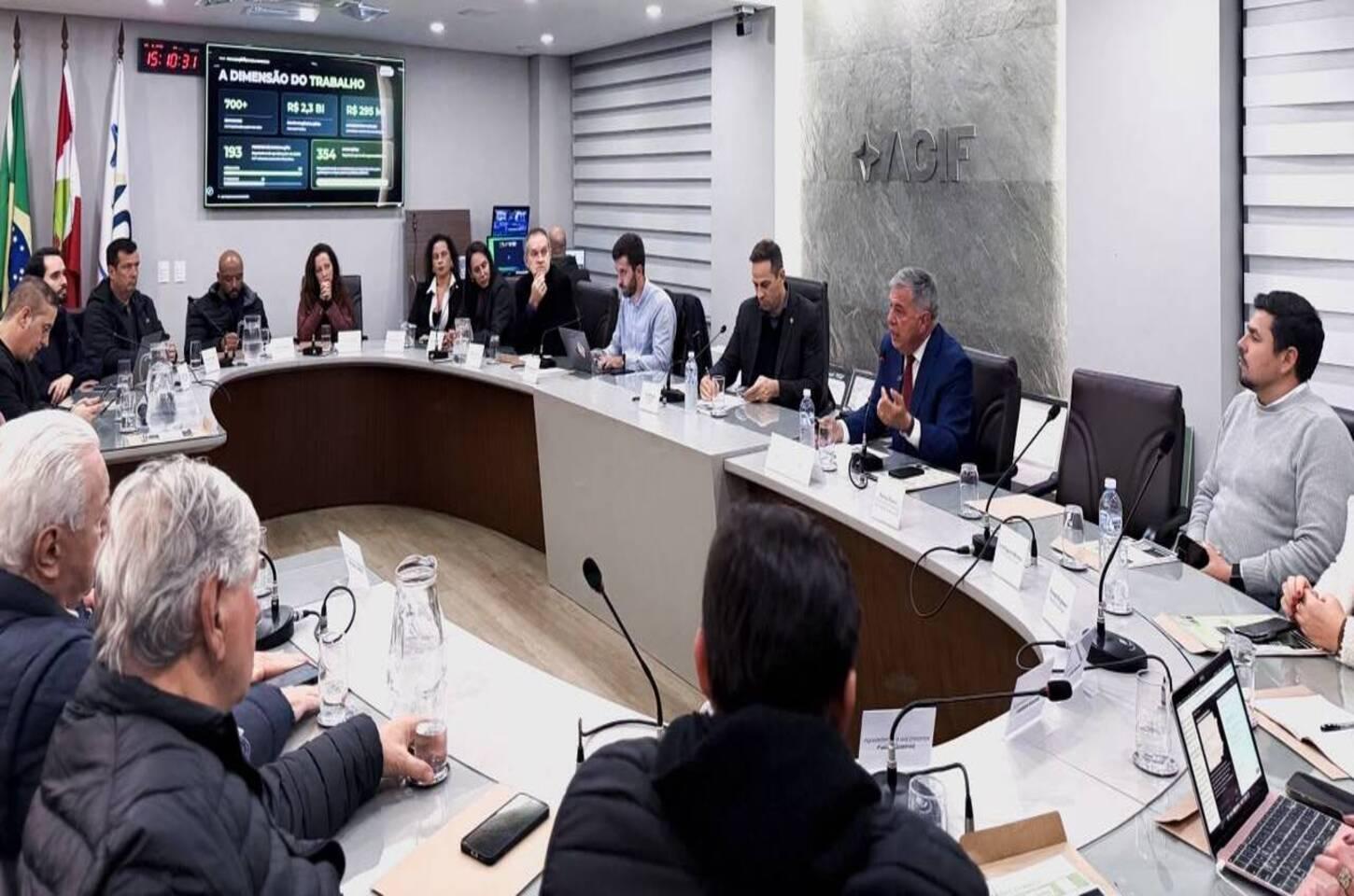 Mário Motta apresenta balanço do mandato e propostas a diretores e associados da Acif
