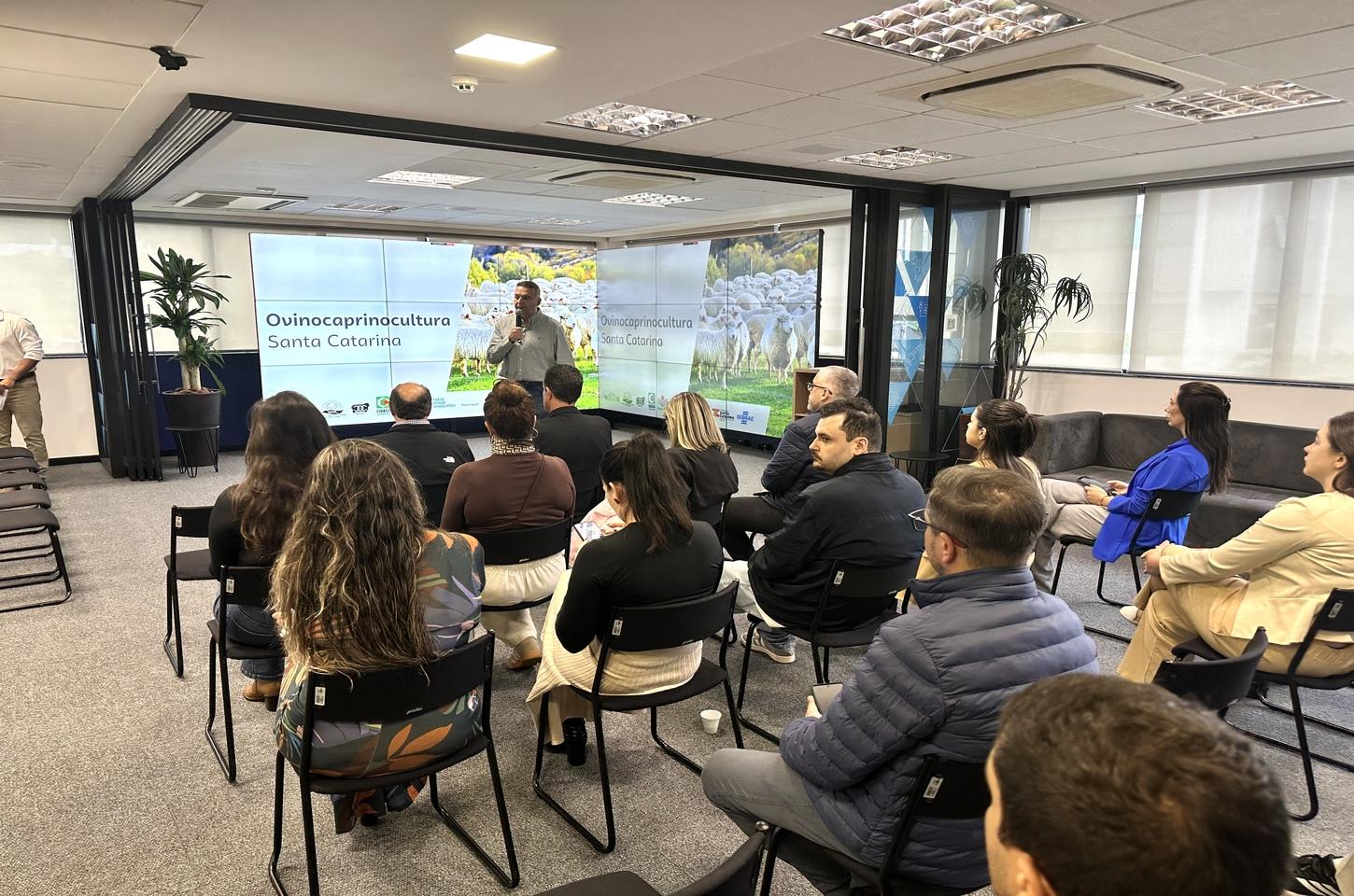 Sebrae/SC entrega estudo de Inteligência de Mercado da Ovinocaprinocultura e apresenta resultados inéditos de Genômica Ovina no Brasil