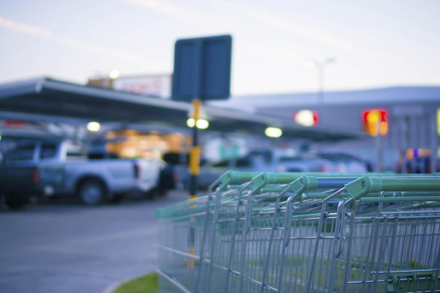 Supermercado indenizará homem sequestrado em estacionamento