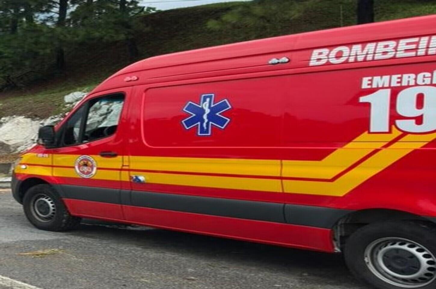 CBMSC atende acidente de trânsito com vítima no bairro Monte Verde, em Florianópolis