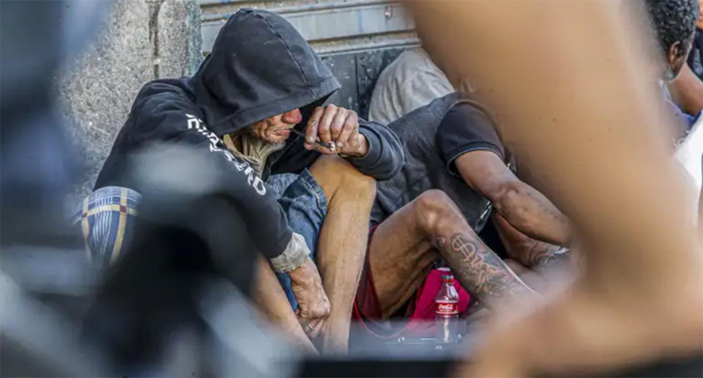 Falta de Deus?” Estudo desmistifica crenças sobre a religiosidade da população em situação de rua que usa drogas