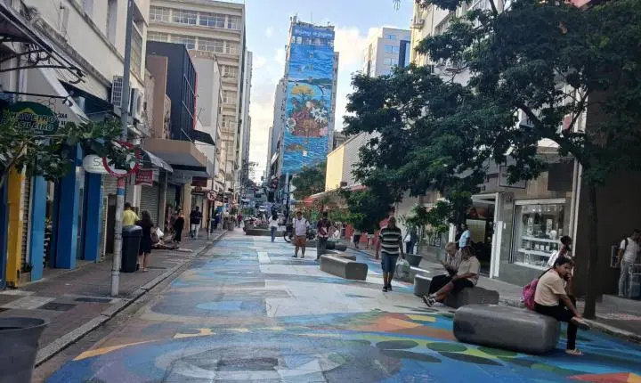 3,5 milhões de brasileiros com 60 anos ou mais podem ter alto risco de quedas, diz estudo