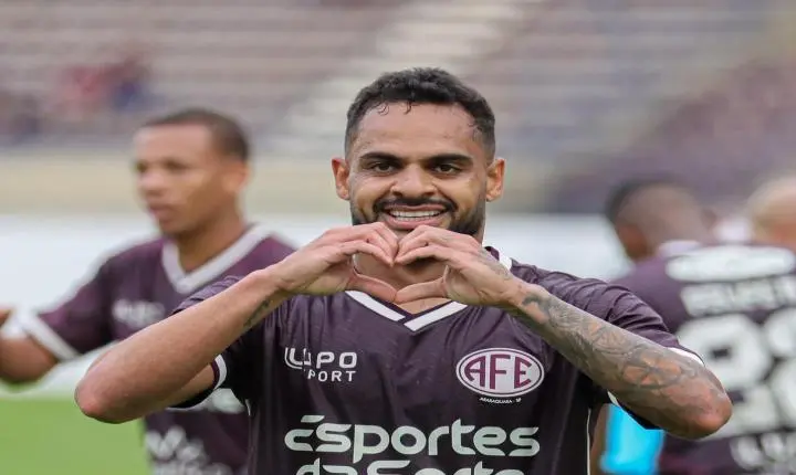 Após ‘vitória daquelas’ em casa, Juninho projeta reencontro com o Brusque em Santa Catarina