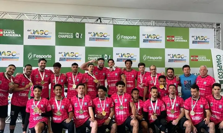 BORA LEVANTAR COMEMORAR TÍTULO NOS JOGOS ABERTOS DE SANTA CATARINA