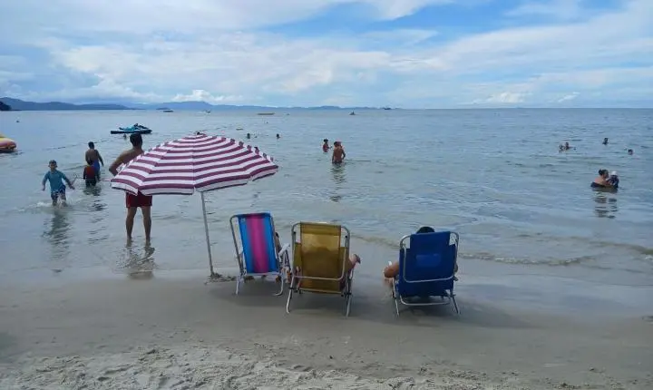 CBMSC atende afogamento de turista na Praia da Lagoinha do Leste, em Florianópolis.