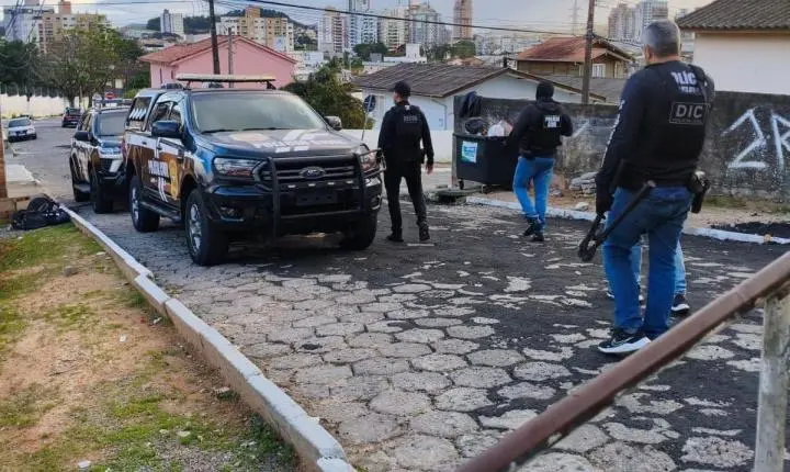 Delegacia de Homicídios de Palhoça prende principais executores de homicídio vinculado ao tráfico de drogas