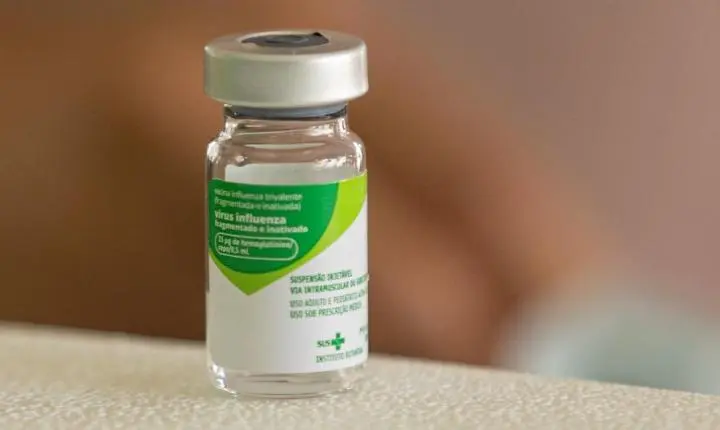 Florianópolis aplica cerca de 2 mil doses  da vacina contra a Influenza durante o Dia D de vacinação