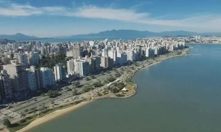 Florianópolis é reconhecida pelo crescimento da capacidade aérea internacional no 5º Prêmio Excelência Turística