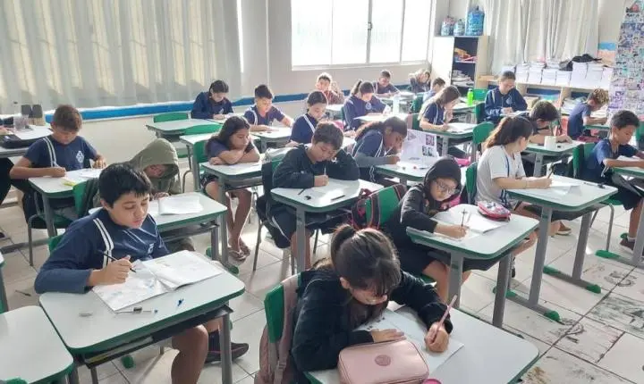 Florianópolis lidera crescimento do IDEB entre as capitais e registra avanço histórico na aprendizagem