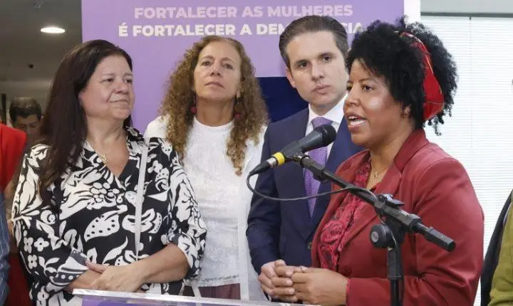 Lei cria o programa Antes que Aconteça de prevenção à violência contra a mulher