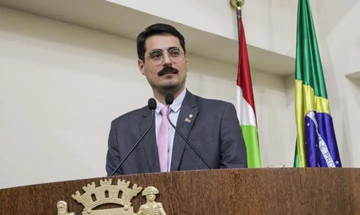 Leonel Camasão lança pré-candidatura à Alesc pelo PSOL