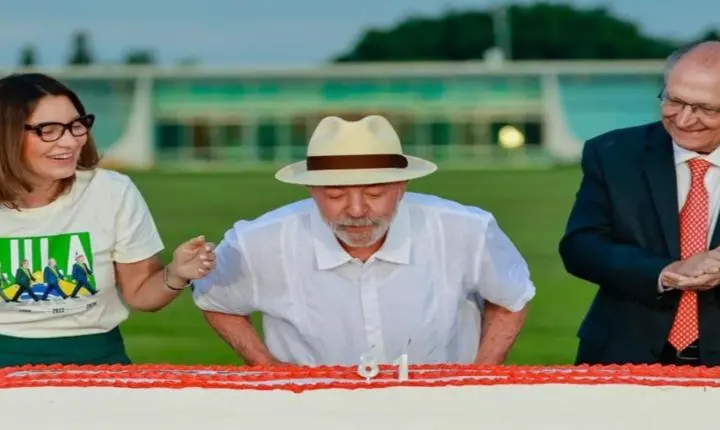 Presidente Lula celebra aniversário no Palácio da Alvorada: “Gratidão ao povo brasileiro”