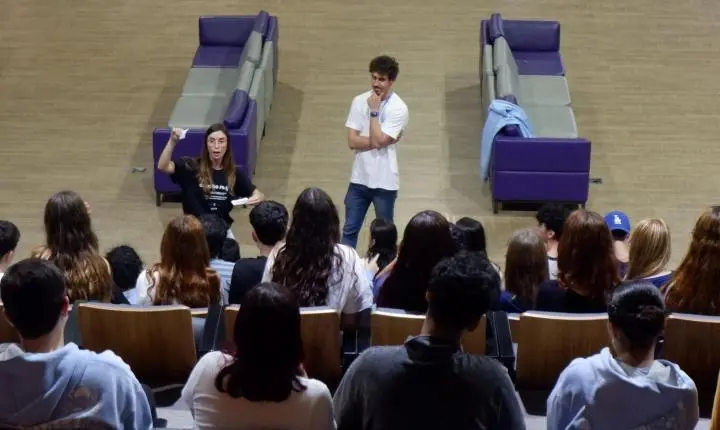   Projeto do IEE leva estudantes a refletir sobre história, tecnologia e ética na ACATE