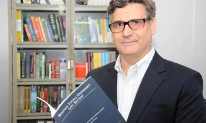 SHARIA e o amargo sabor da  Revolução Teocrática