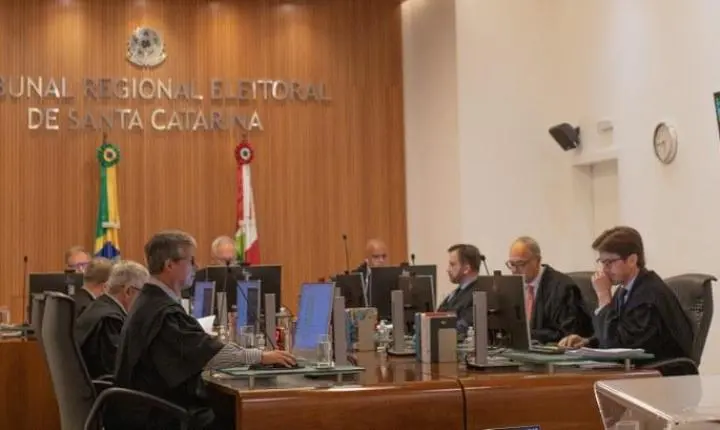 TRE-SC cassa mandato de vereador de Forquilhinha e decreta inelegibilidade por oito anos