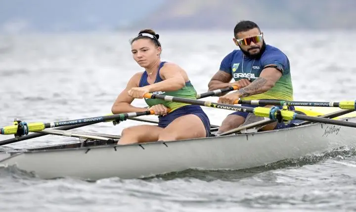 Valdeni Júnior e Joice Emily são prata na China, e Brasil conquista primeira medalha da história em Mundiais de Remo de Praia